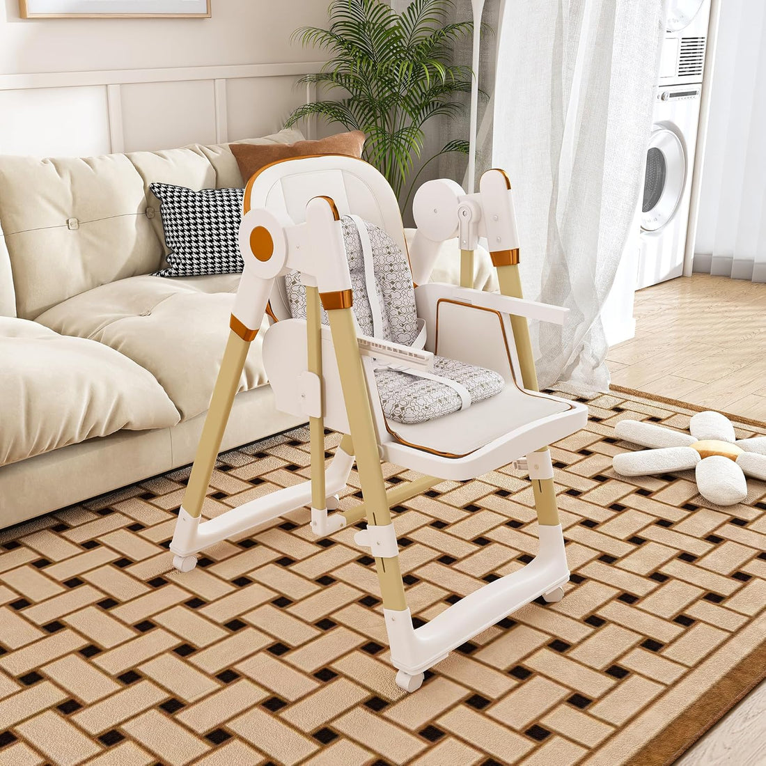 The Great Escape: Why Your Baby’s High Chair Is Their First Throne